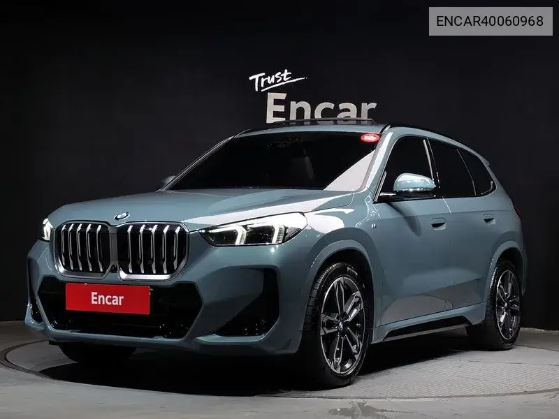 BMW X1 2023 года выпуска