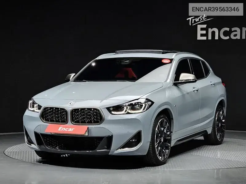 BMW X2 2022 года выпуска