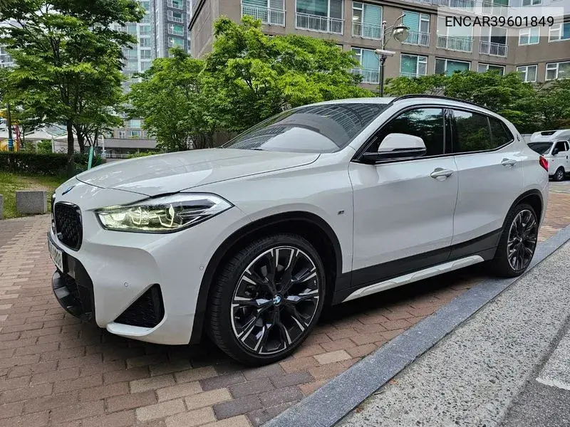 BMW X2 2022 года выпуска