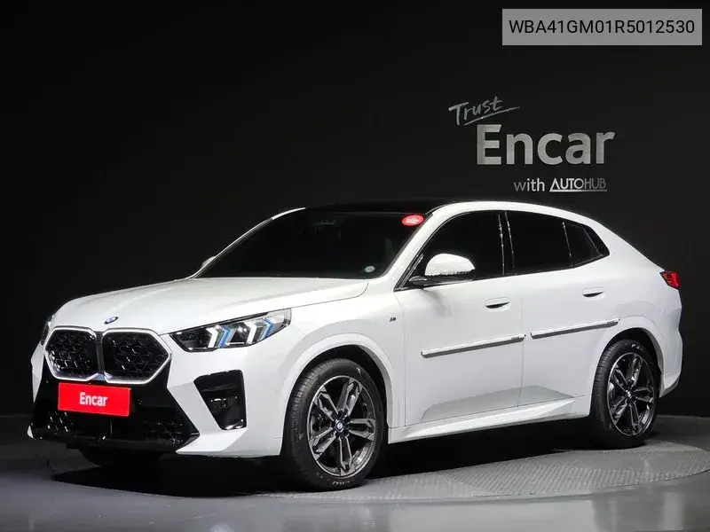 BMW X2 2024 года выпуска
