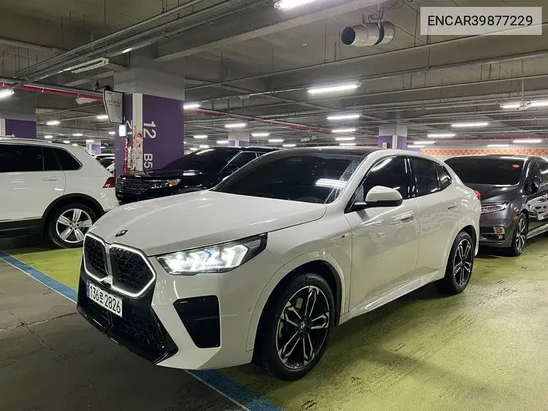 BMW X2 2025 года выпуска