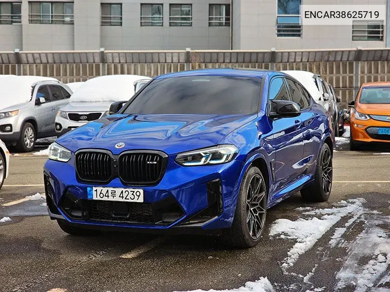 BMW X4 M 2022 года выпуска