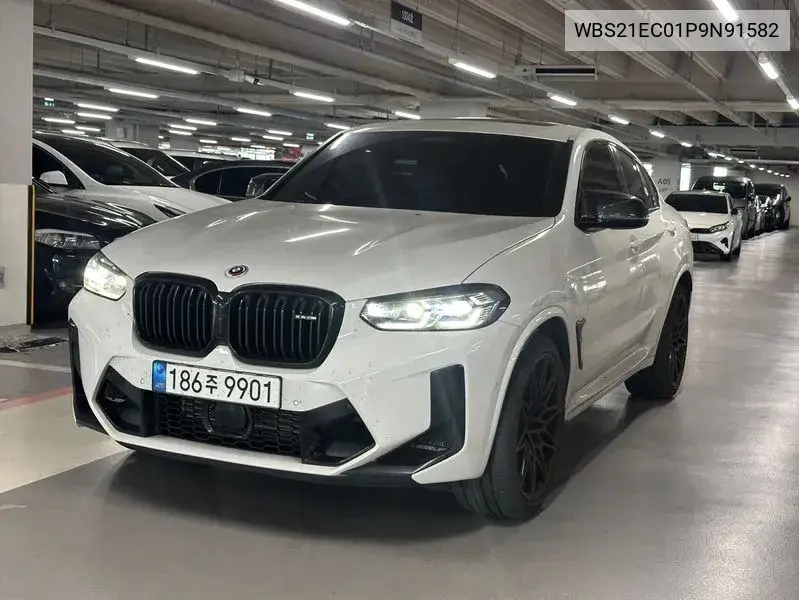 BMW X4 M 2023 года выпуска
