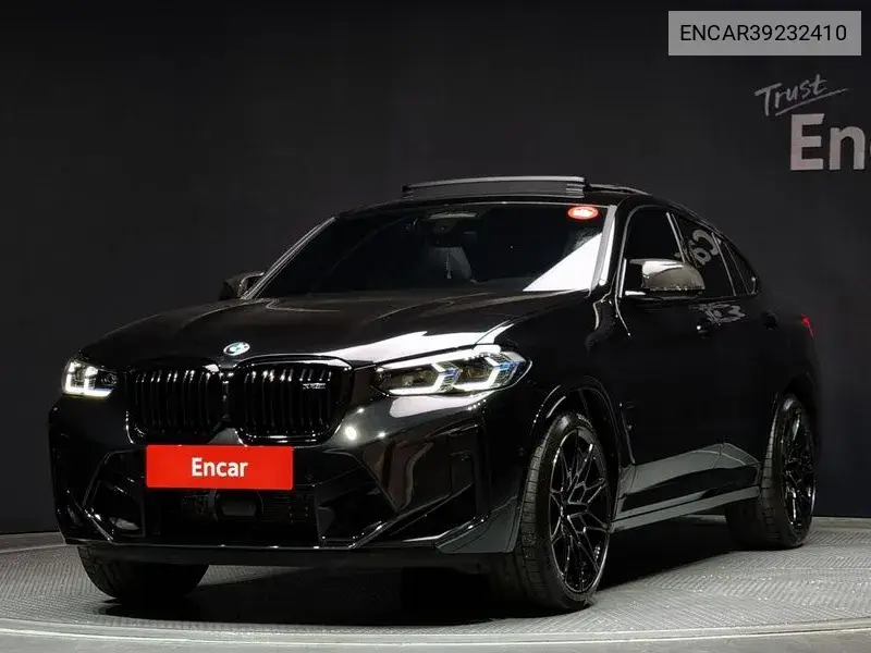 BMW X4 M 2024 года выпуска