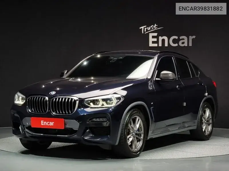 BMW X4 2021 года выпуска