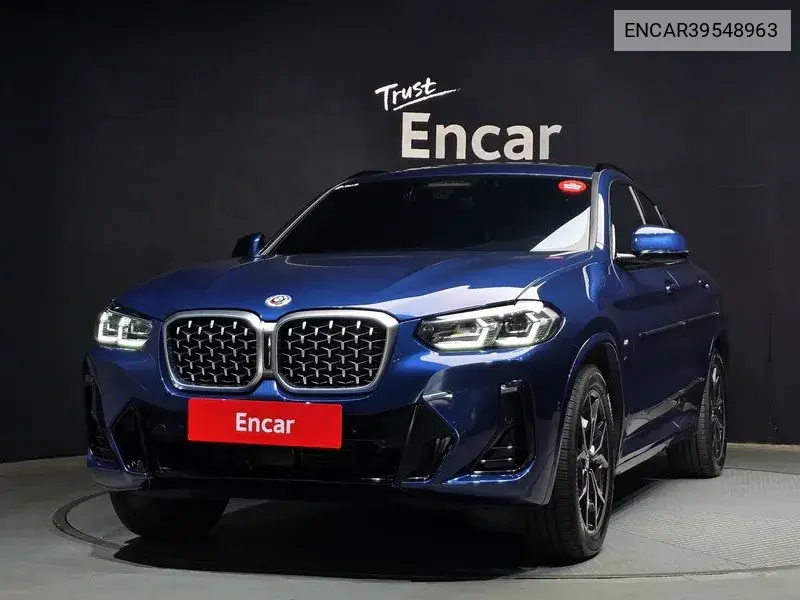 BMW X4 2022 года выпуска
