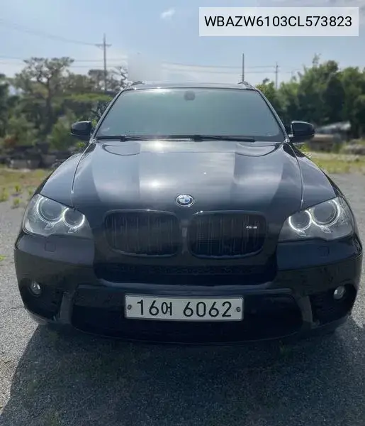 BMW X5 2012 года выпуска