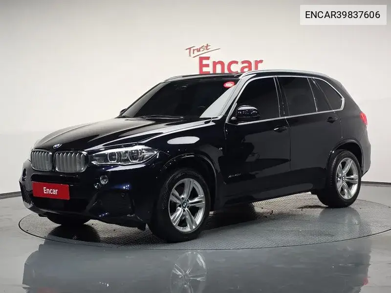 BMW X5 2018 года выпуска