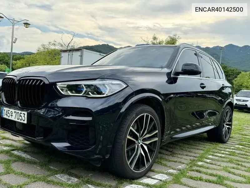 BMW X5 2021 года выпуска