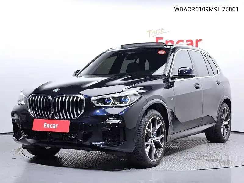 BMW X5 2021 года выпуска