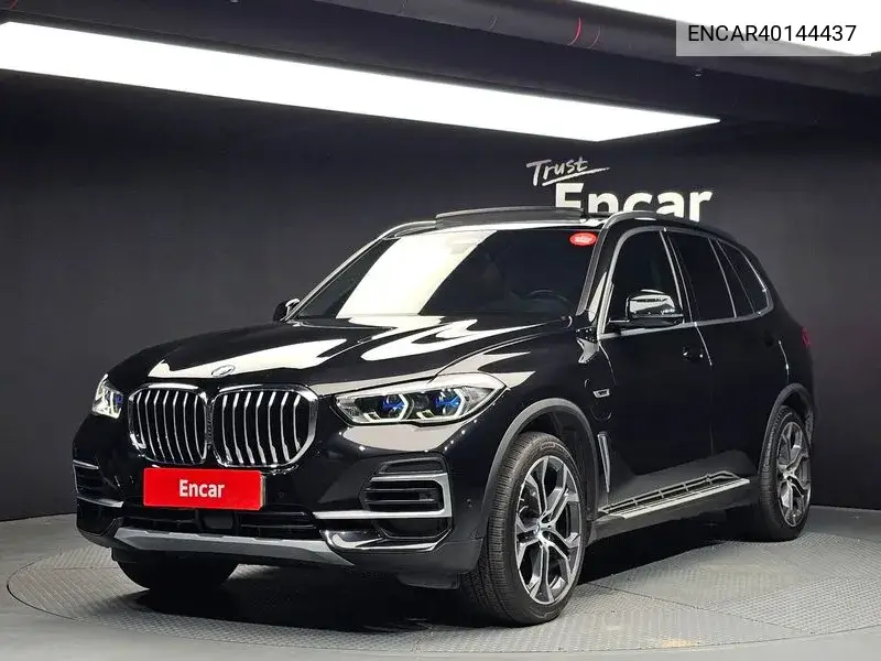 BMW X5 2021 года выпуска