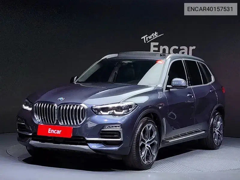 BMW X5 2021 года выпуска