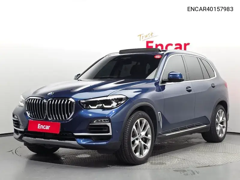 BMW X5 2021 года выпуска