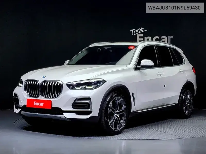 BMW X5 2022 года выпуска