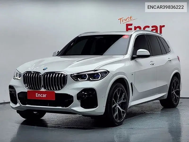 BMW X5 2022 года выпуска