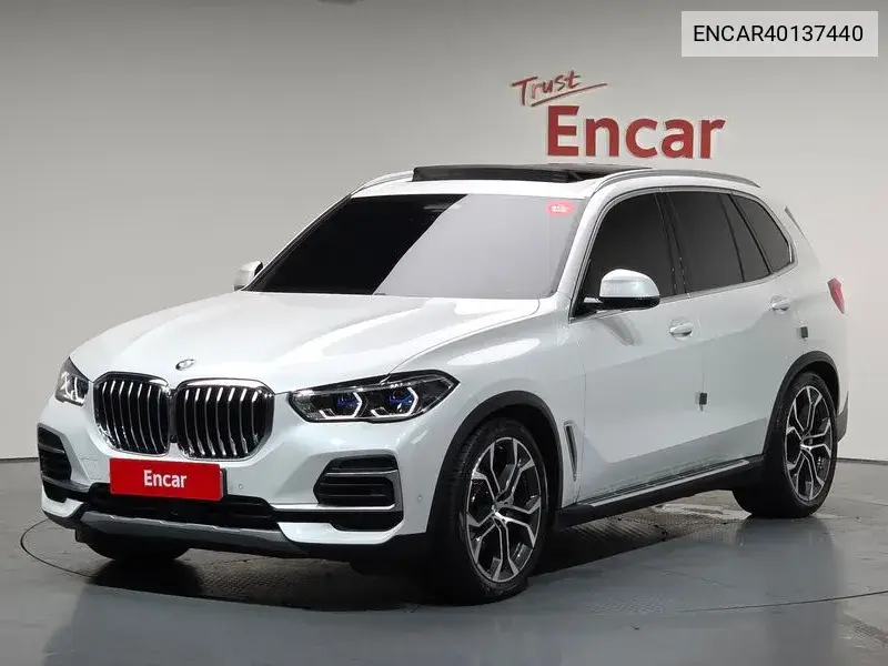 BMW X5 2022 года выпуска