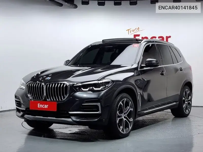 BMW X5 2022 года выпуска