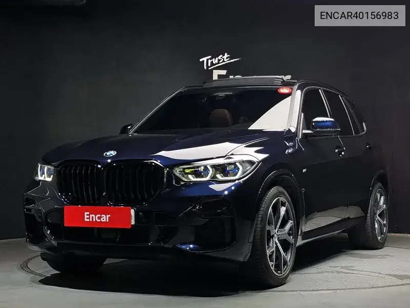 BMW X5 2022 года выпуска