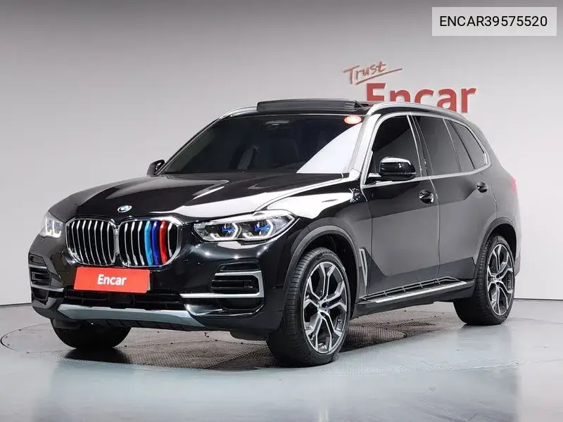 BMW X5 2023 года выпуска