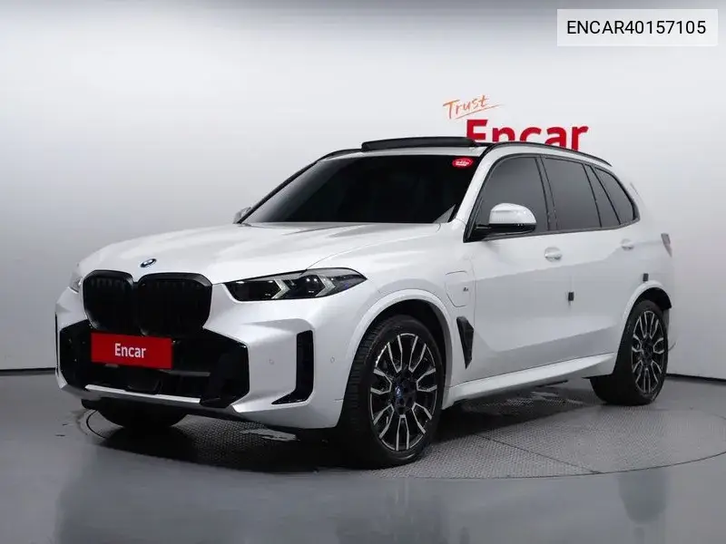 BMW X5 2024 года выпуска