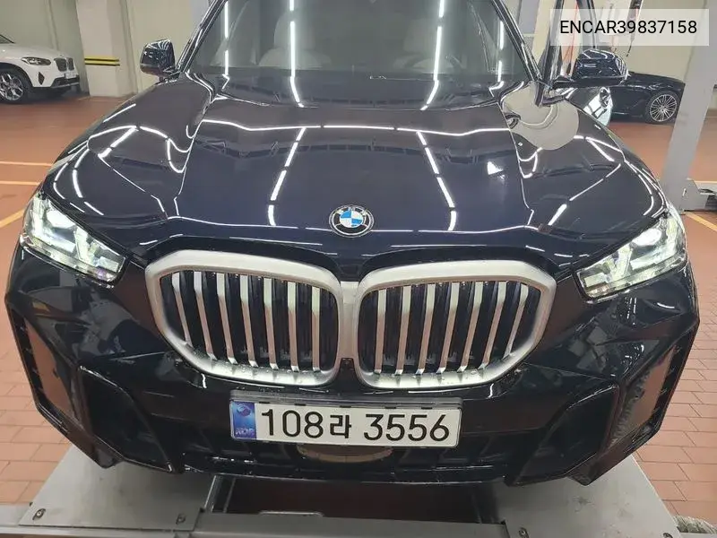 BMW X5 2025 года выпуска