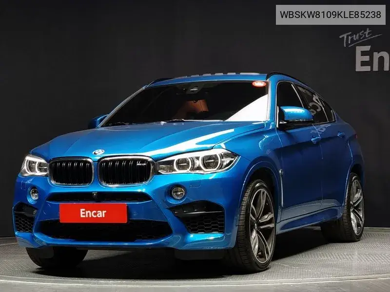 BMW X6 M 2019 года выпуска