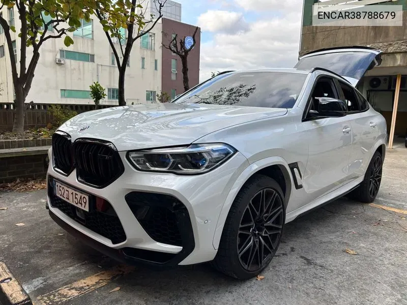 BMW X6 M 2022 года выпуска