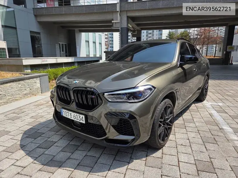 BMW X6 M 2022 года выпуска