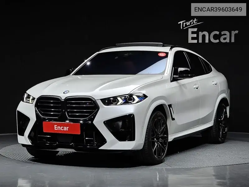 BMW X6 M 2024 года выпуска