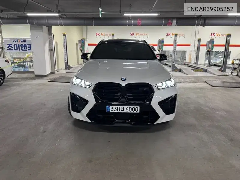 BMW X6 M 2024 года выпуска