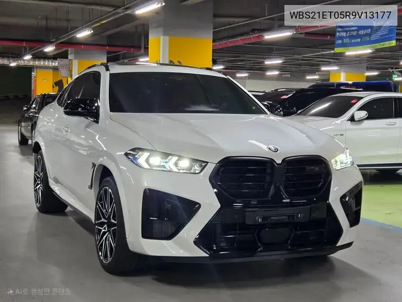 BMW X6 M 2024 года выпуска