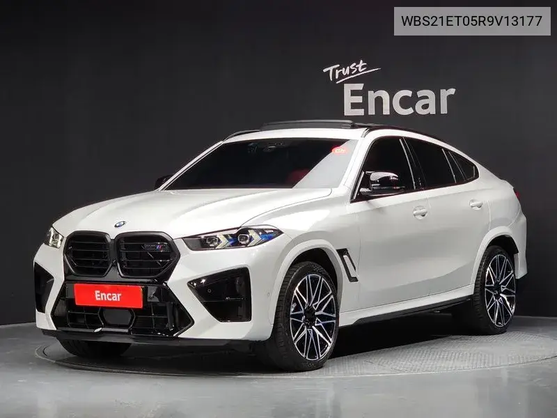 BMW X6 M 2024 года выпуска