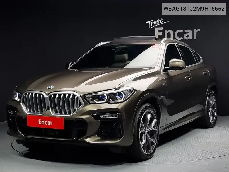 BMW X6 2021 года выпуска