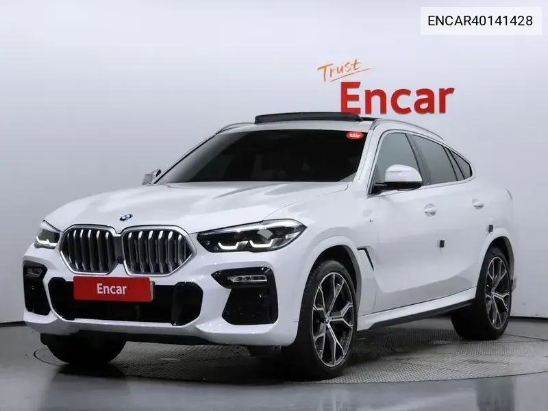 BMW X6 2021 года выпуска