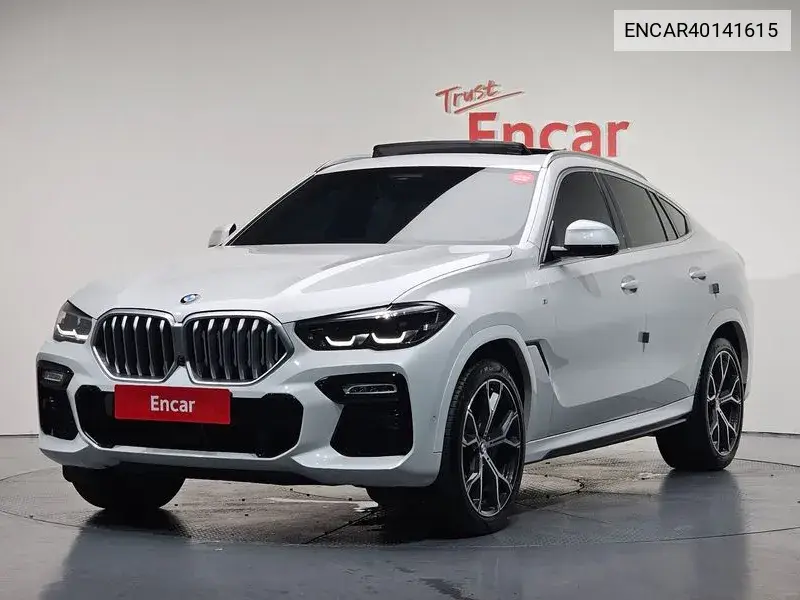 BMW X6 2021 года выпуска