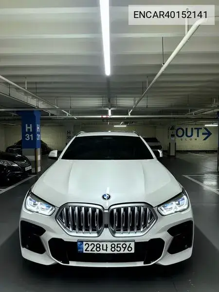 BMW X6 2021 года выпуска