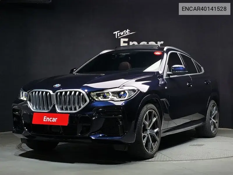 BMW X6 2022 года выпуска