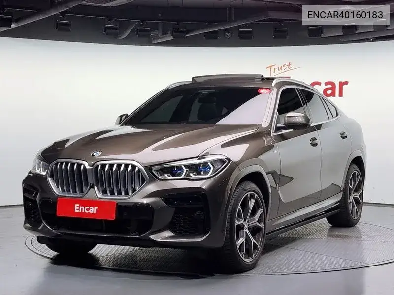 BMW X6 2022 года выпуска