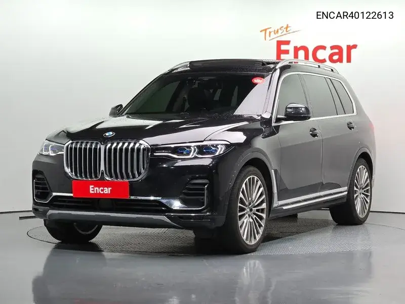BMW X7 2020 года выпуска