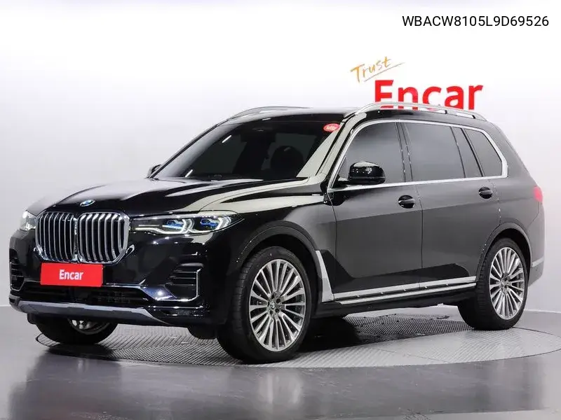 BMW X7 2020 года выпуска