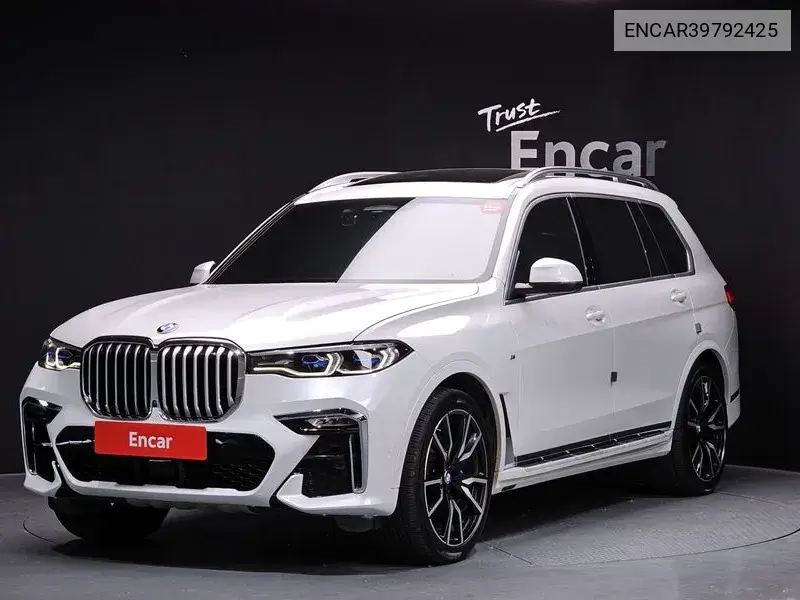 BMW X7 2021 года выпуска