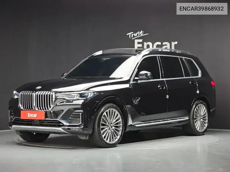BMW X7 2021 года выпуска