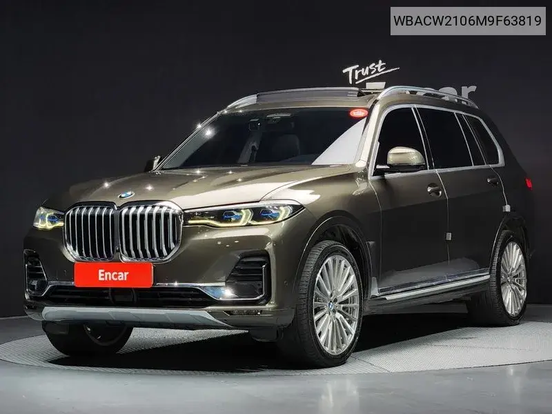 BMW X7 2021 года выпуска