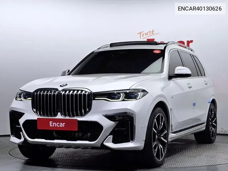 BMW X7 2021 года выпуска