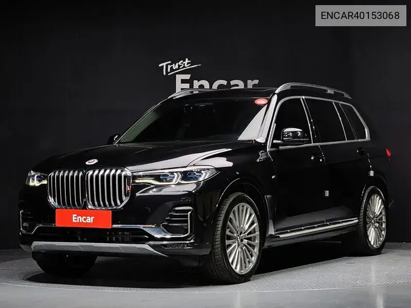 BMW X7 2021 года выпуска
