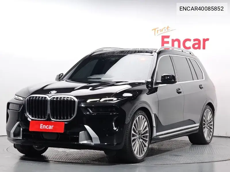 BMW X7 2022 года выпуска