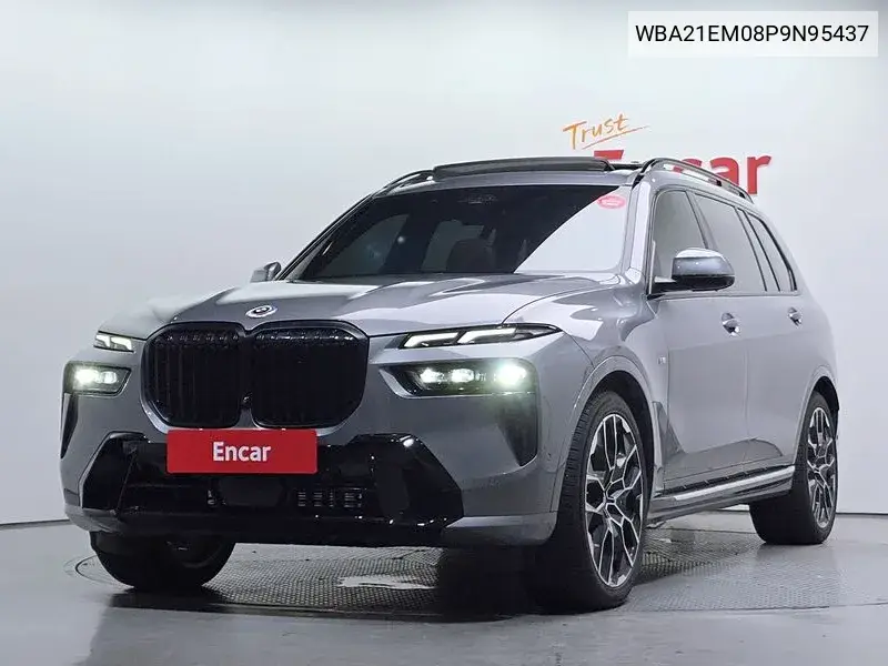 BMW X7 2022 года выпуска
