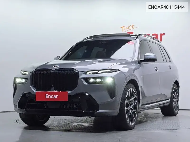 BMW X7 2022 года выпуска