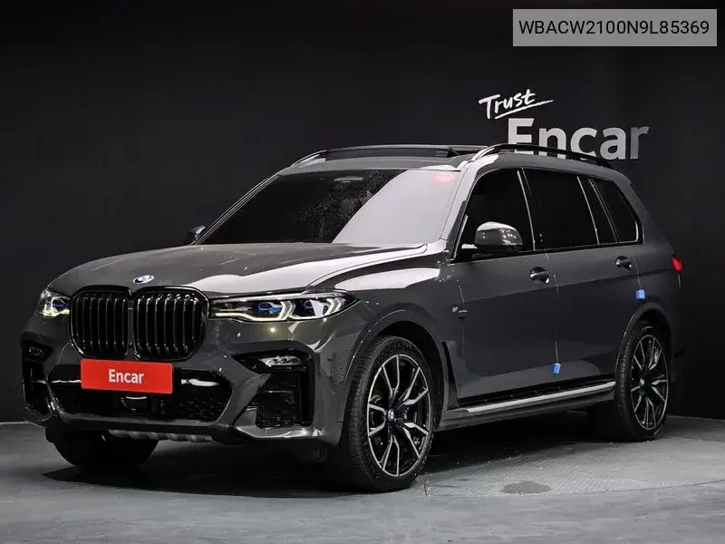 BMW X7 2022 года выпуска