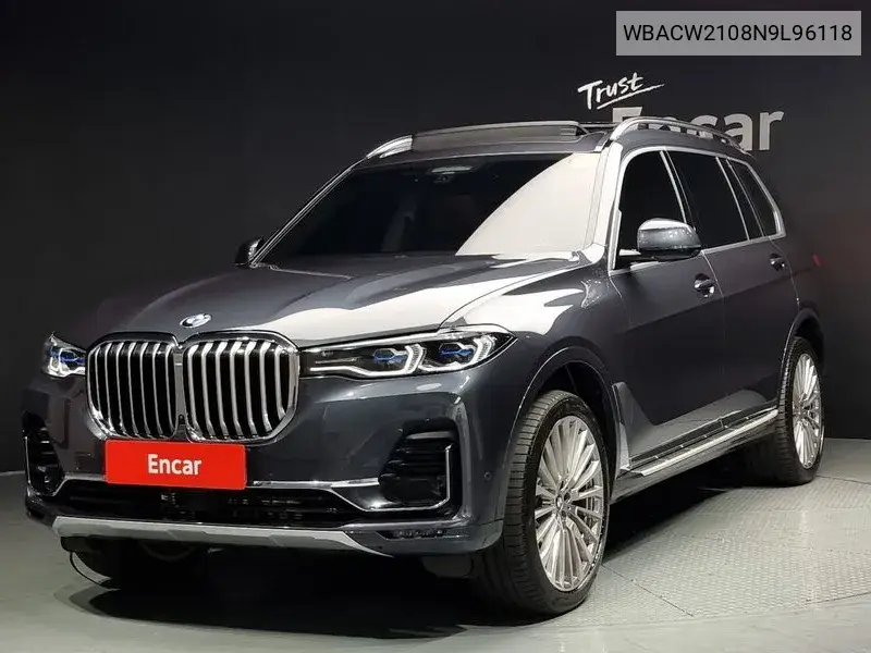 BMW X7 2022 года выпуска